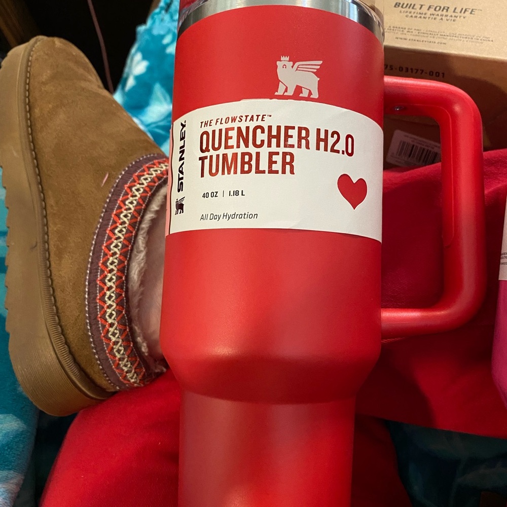 Stanley Red Quencher H2.0 Tumbler